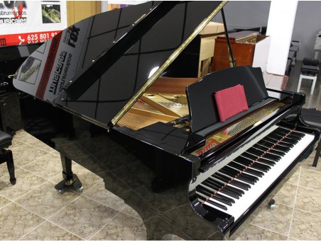 Piano cola Kawai RX3. 186cm. Nº serie 2.458.000. Negro. TRANSPORTE GRATUITO.