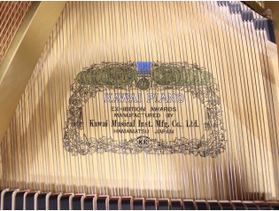 PIANO DE COLA FABRICADO EN JAPÓN RX3 GAMA ALTA PROFESIONAL