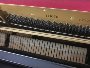 PIANO YAMAHA U10BL NUMERO DE SERIE MUY ALTO