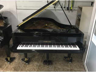 PIANO COLA YAMAHA G7 OCASION