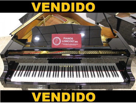 Piano cola Yamaha C3. 186cm. Nº serie 5.100.000. Negro. TRANSPORTE GRATUITO.