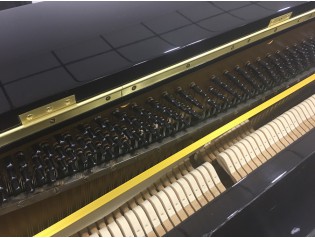 piano k8 segunda mano