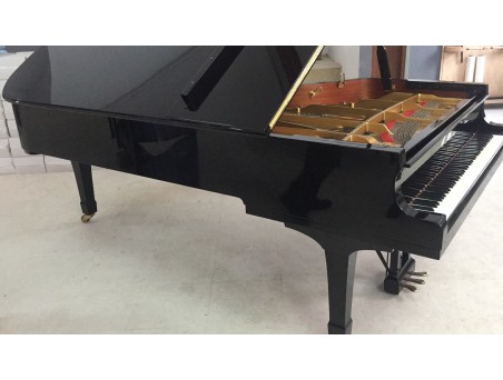 Piano gran cola Yamaha CF. 275cm. Nº serie 2.293.000. Negro. TRANSPORTE GRATUITO.