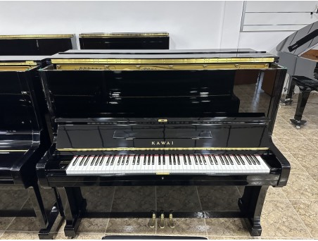 Piano Vertical KAWAI BL61. Nº Serie 1.00.000-1.500.000. Negro. 131cm. Similar K600. TRANSP. GRATUITO.