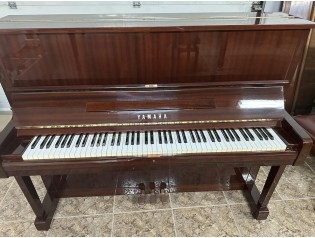 PIANO VERTICAL YAMAHA REVISADO
