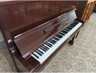 PIANO VERTICAL YAMAHA segunda mano ocasión revisado