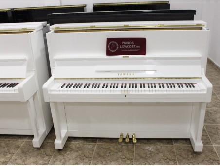 Piano Vertical Yamaha U1, U1H. Nº Serie 1.400.000-2.000.000. Blanco. 121cm. TRANSPORTE GRATUITO.