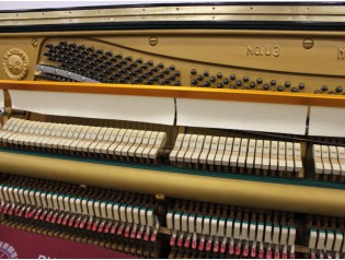 piano yamaha usado restaurado