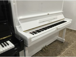 PIANO YAMAHA VERTICAL U3 BLANCO