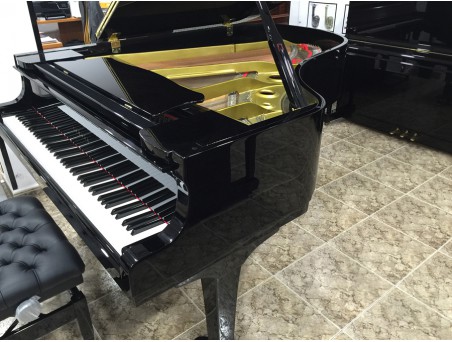 Piano cola Yamaha G3. 186cm. Nº serie 10.000-100.000. Negro. TRANSPORTE GRATUITO.