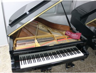 PIANO DE COLA KAWAI RX2