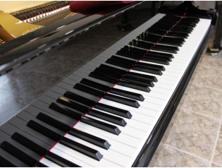 piano yamaha g5 renovado