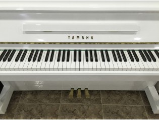 PIANO YAMAHA BLANCO VERTICAL