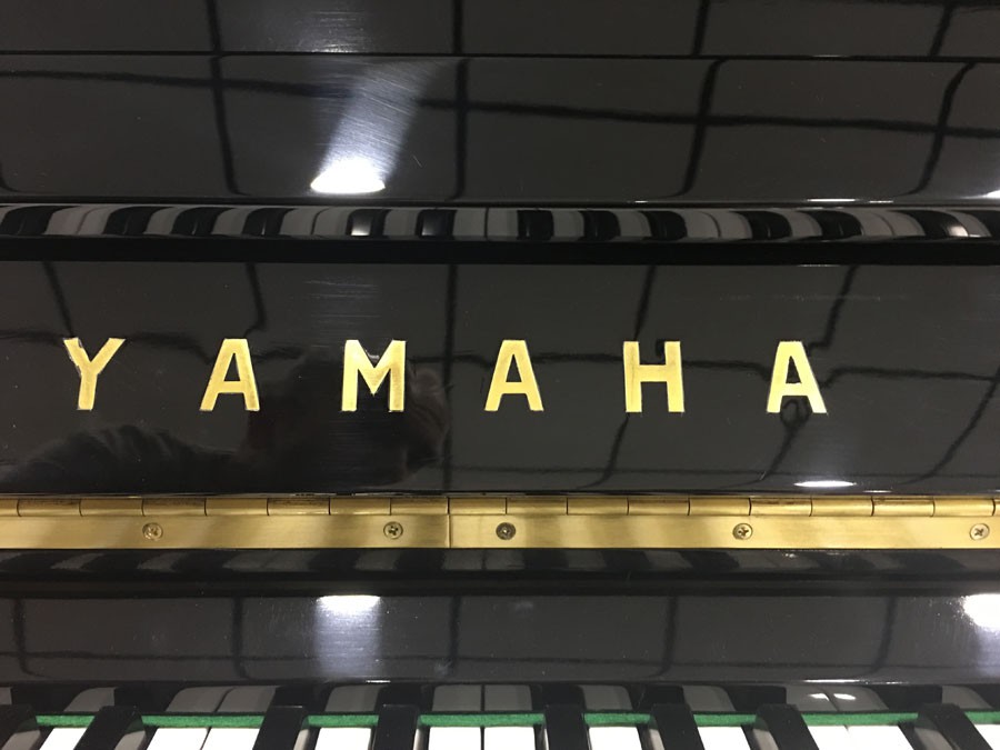 YAMAHA